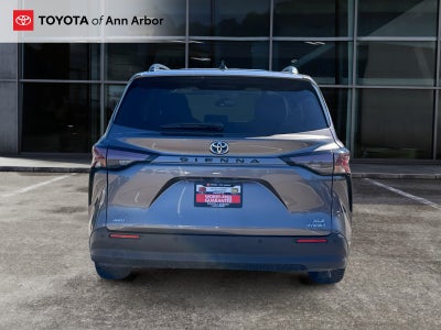 2024 Toyota Sienna XLE 7 Passenger