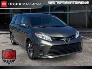 2019 Toyota Sienna LE 7 Passenger
