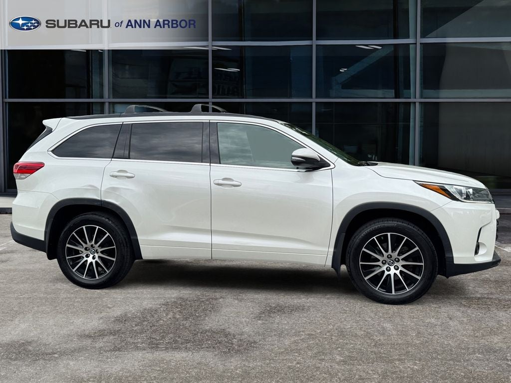 2018 Toyota Highlander SE