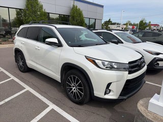 2018 Toyota Highlander Base