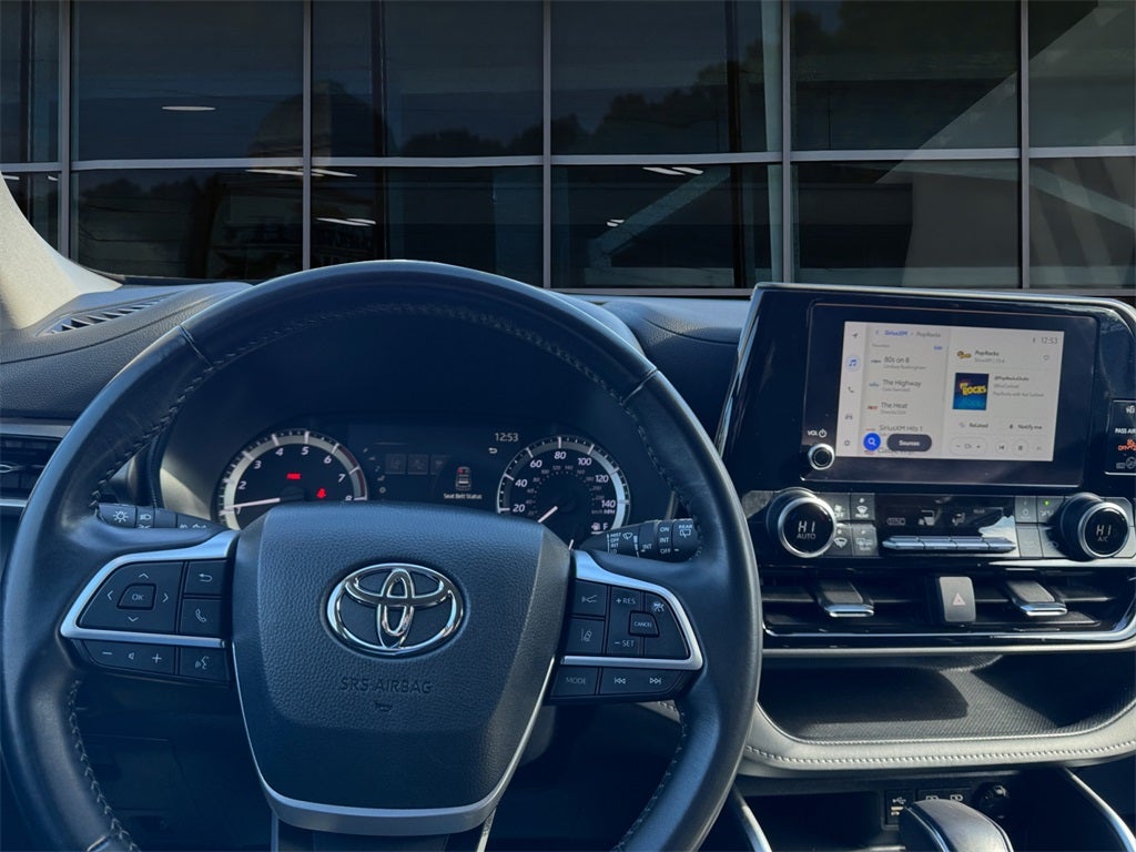 2023 Toyota Highlander LE *LIFETIME POWERTRAIN*