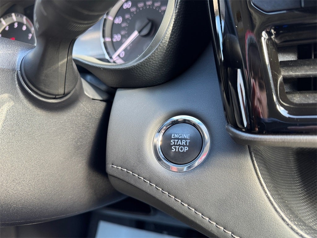 2023 Toyota Highlander LE *LIFETIME POWERTRAIN*