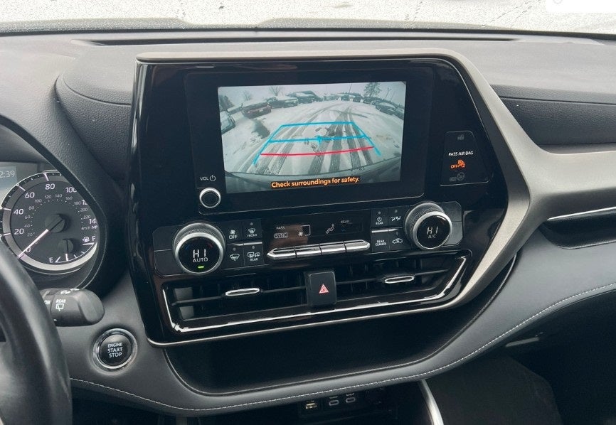 2023 Toyota Highlander L *LIFETIME POWERTRAIN*