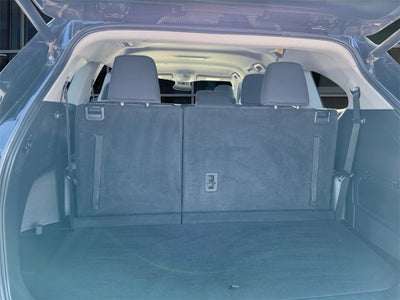 2023 Toyota Highlander LE *LIFETIME POWERTRAIN*