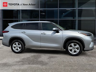 2023 Toyota Highlander LE