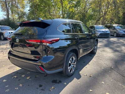 2025 Toyota Highlander XLE