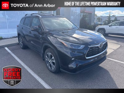 2023 Toyota Highlander XLE