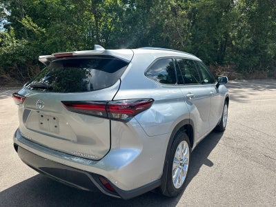 2025 Toyota Highlander Limited