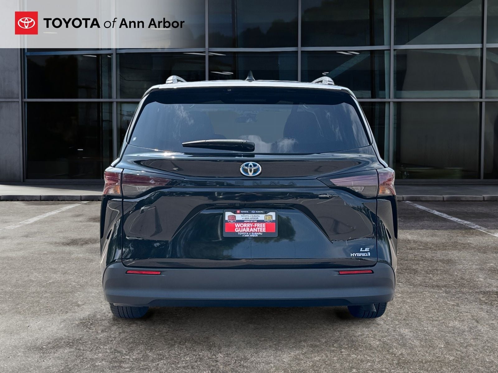 2024 Toyota Sienna LE 8 Passenger