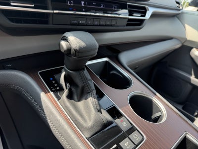 2024 Toyota Sienna LE 8 Passenger