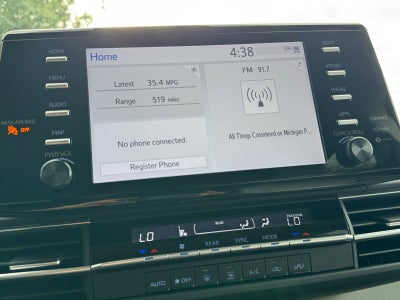 2024 Toyota Sienna LE 8 Passenger
