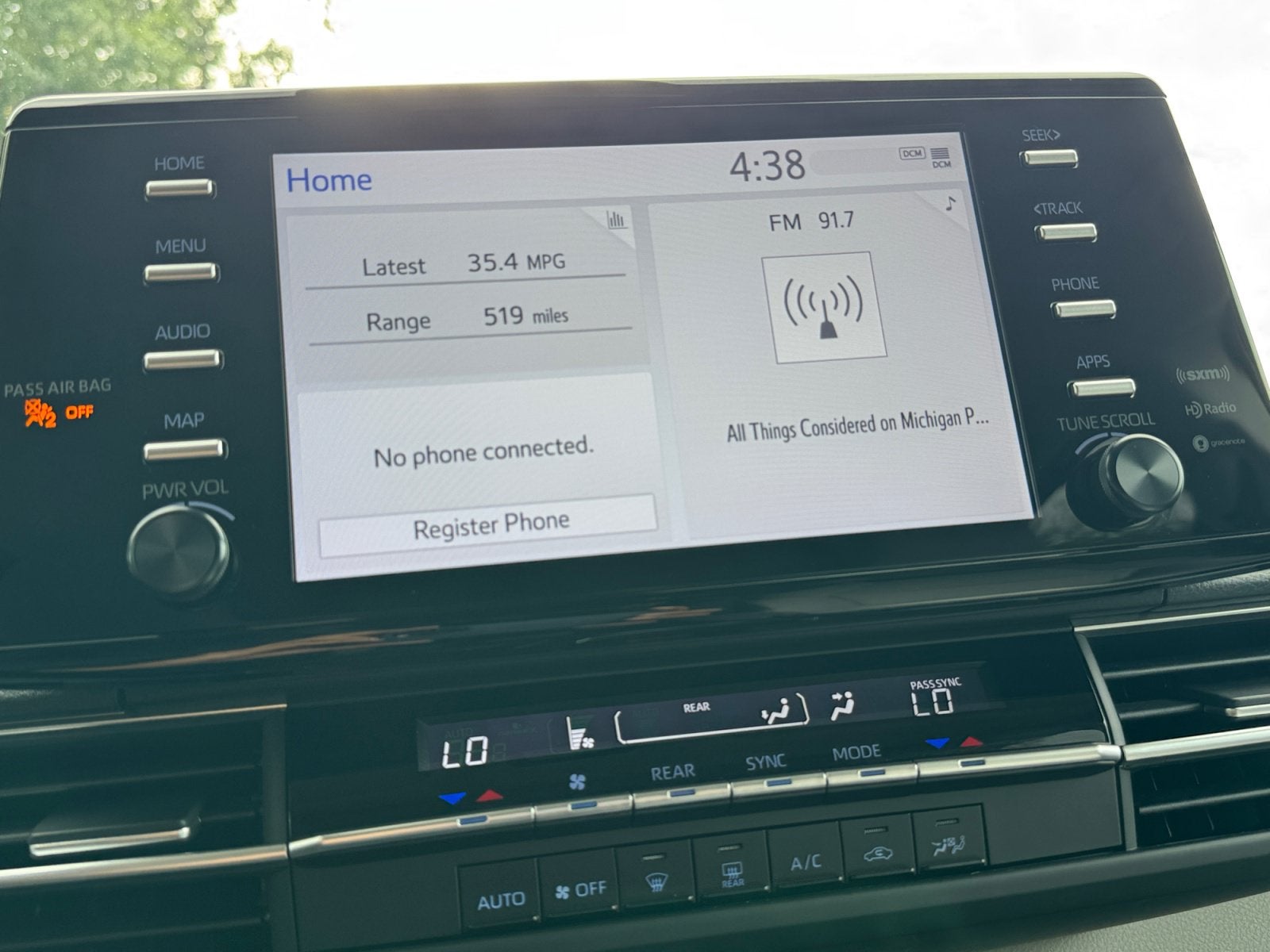 2024 Toyota Sienna LE 8 Passenger