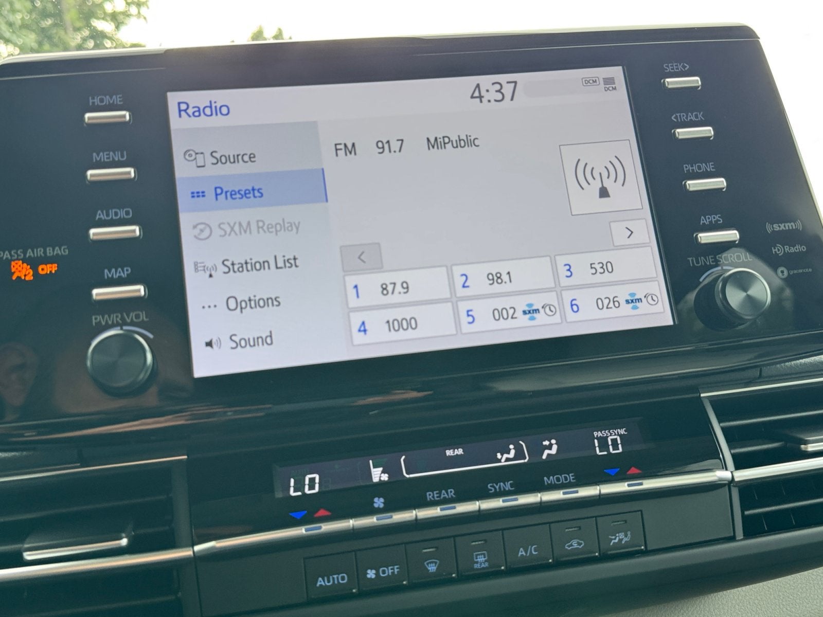 2024 Toyota Sienna LE 8 Passenger