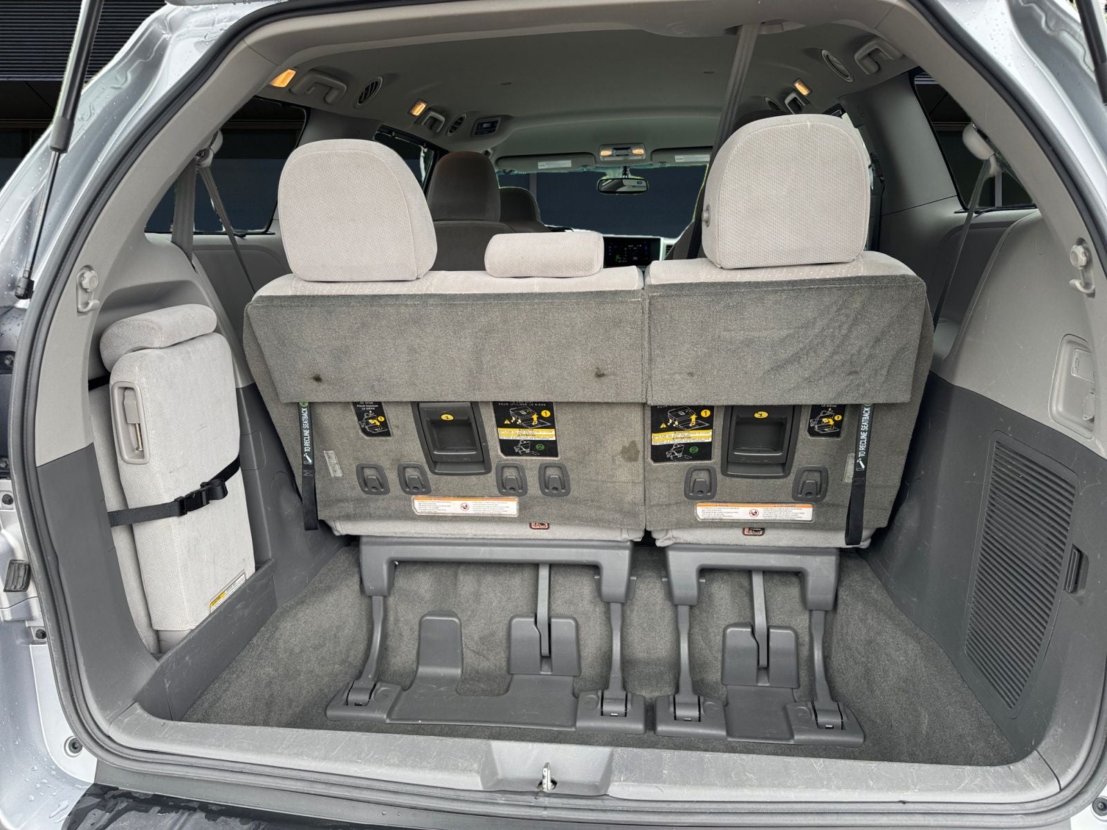 2017 Toyota Sienna L 7 Passenger