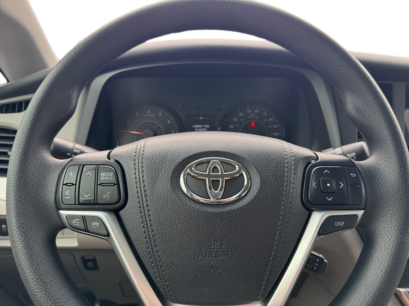 2017 Toyota Sienna L 7 Passenger