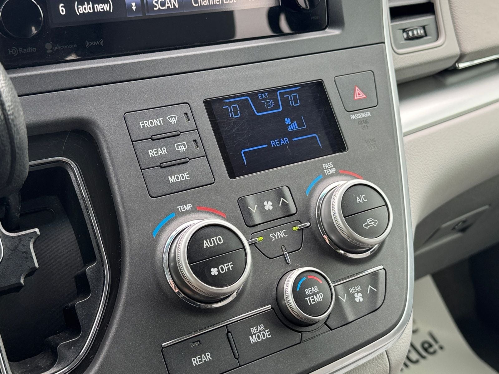 2017 Toyota Sienna L 7 Passenger