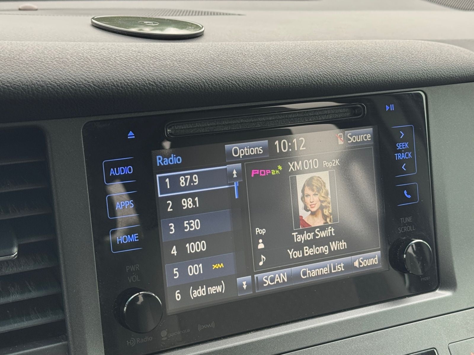 2017 Toyota Sienna L 7 Passenger