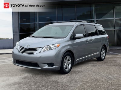 2017 Toyota Sienna L 7 Passenger