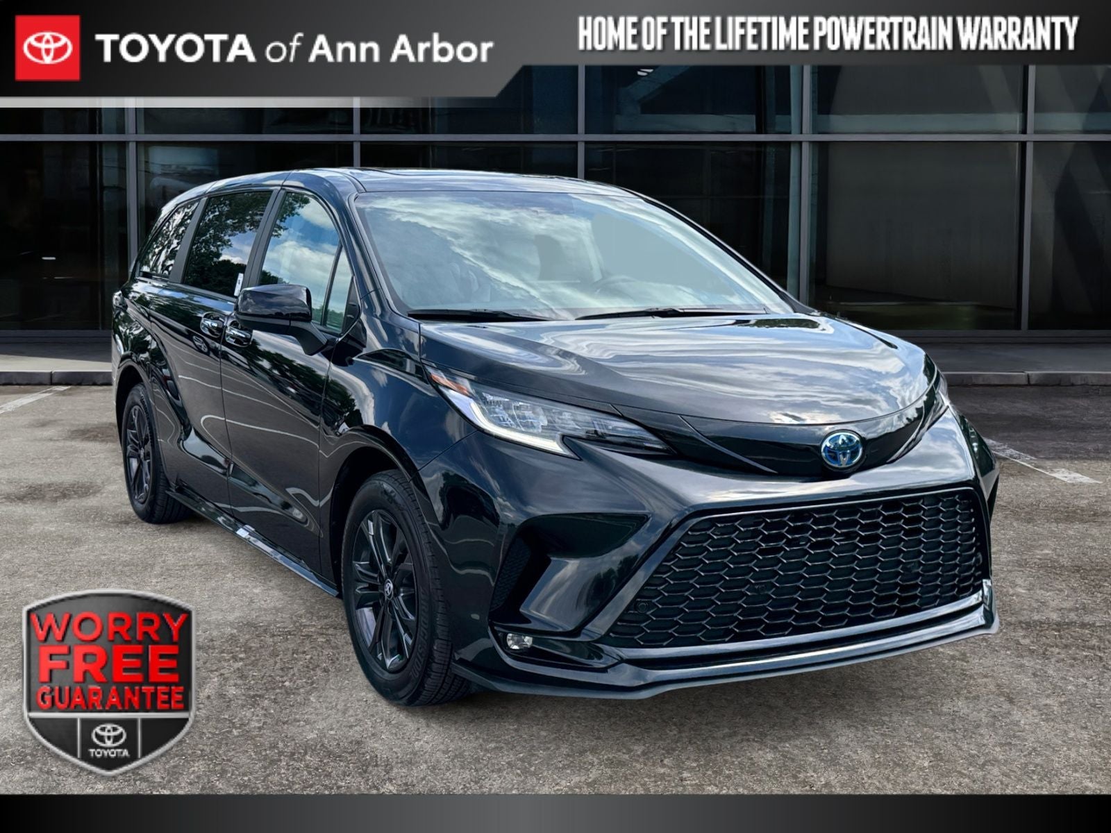 2025 Toyota Sienna XSE 7 Passenger