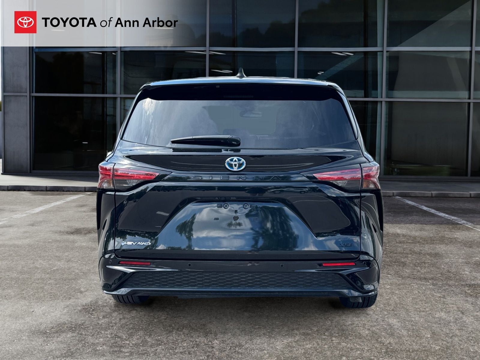 2025 Toyota Sienna XSE 7 Passenger
