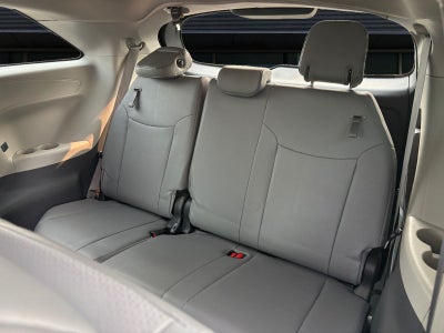 2023 Toyota Sienna XLE 8 Passenger