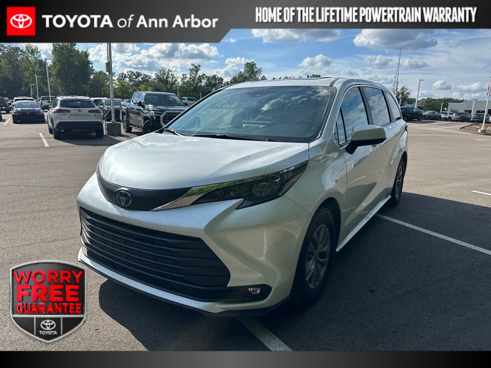 2025 Toyota Sienna XLE 7 Passenger