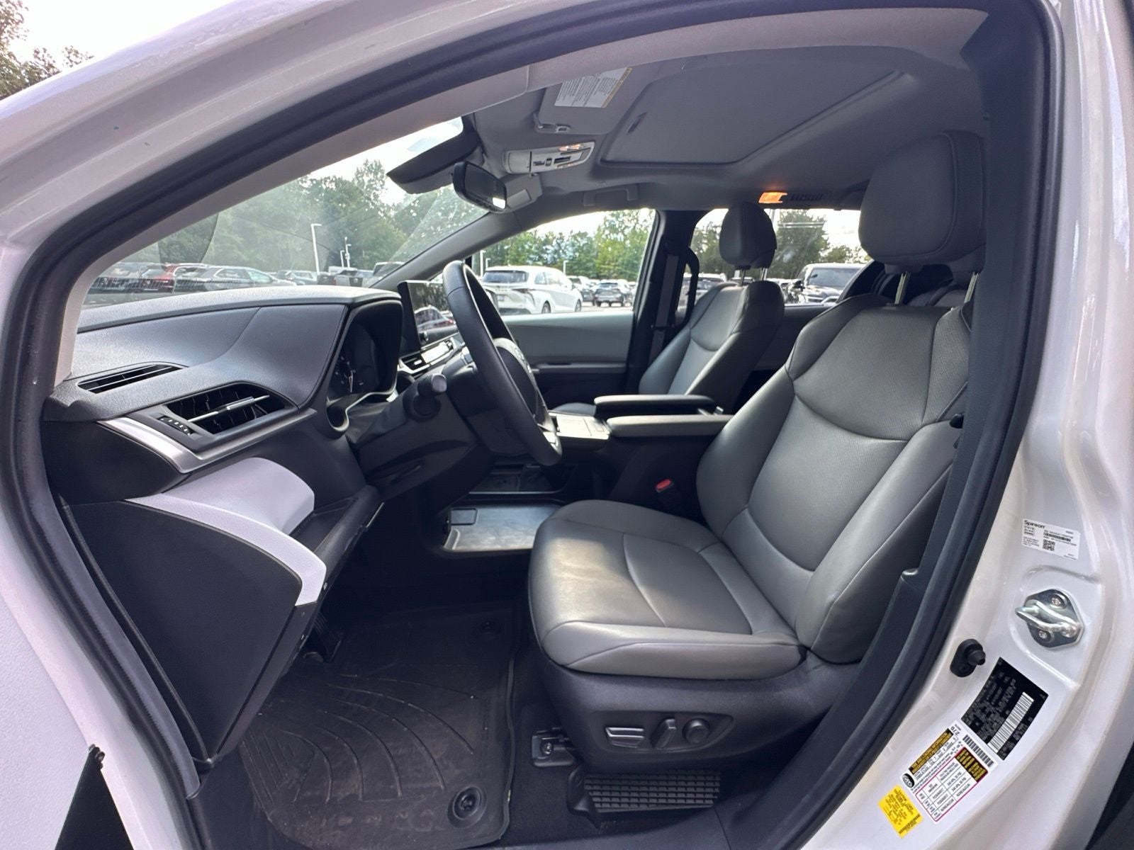2025 Toyota Sienna XLE 7 Passenger