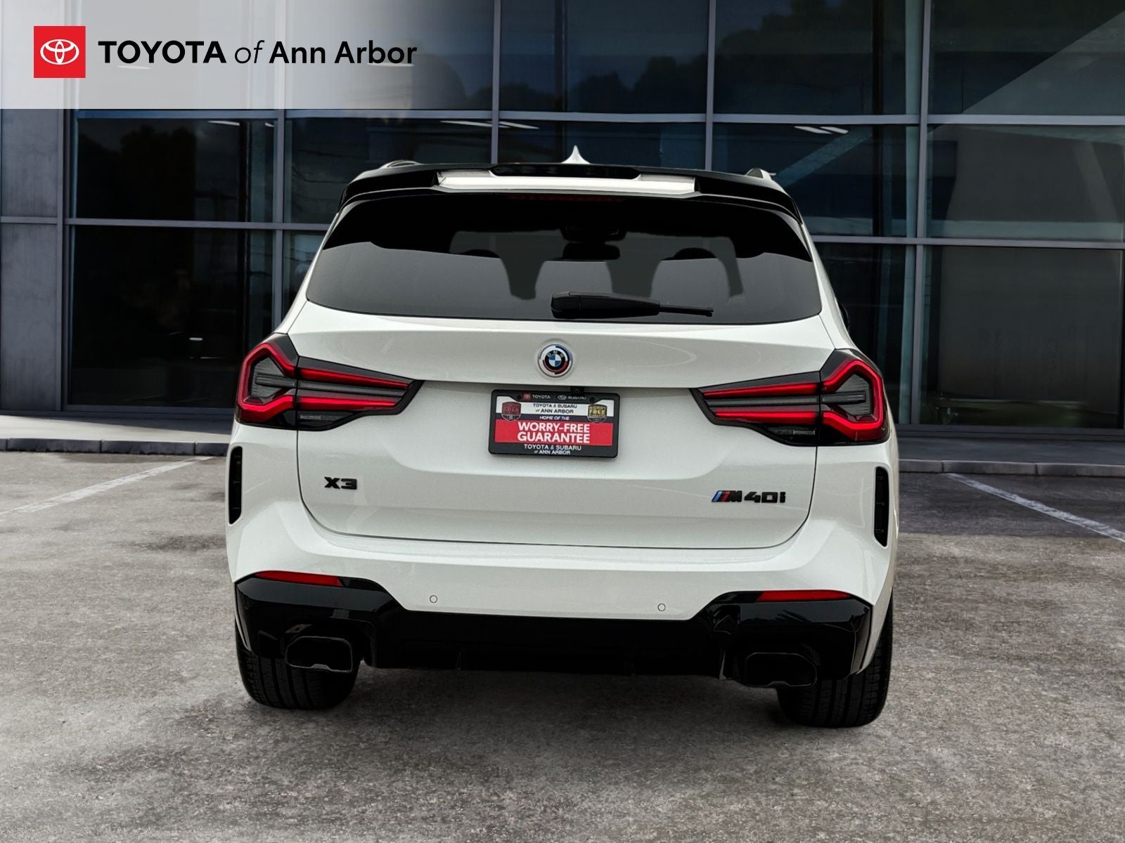 2023 BMW X3 M40i