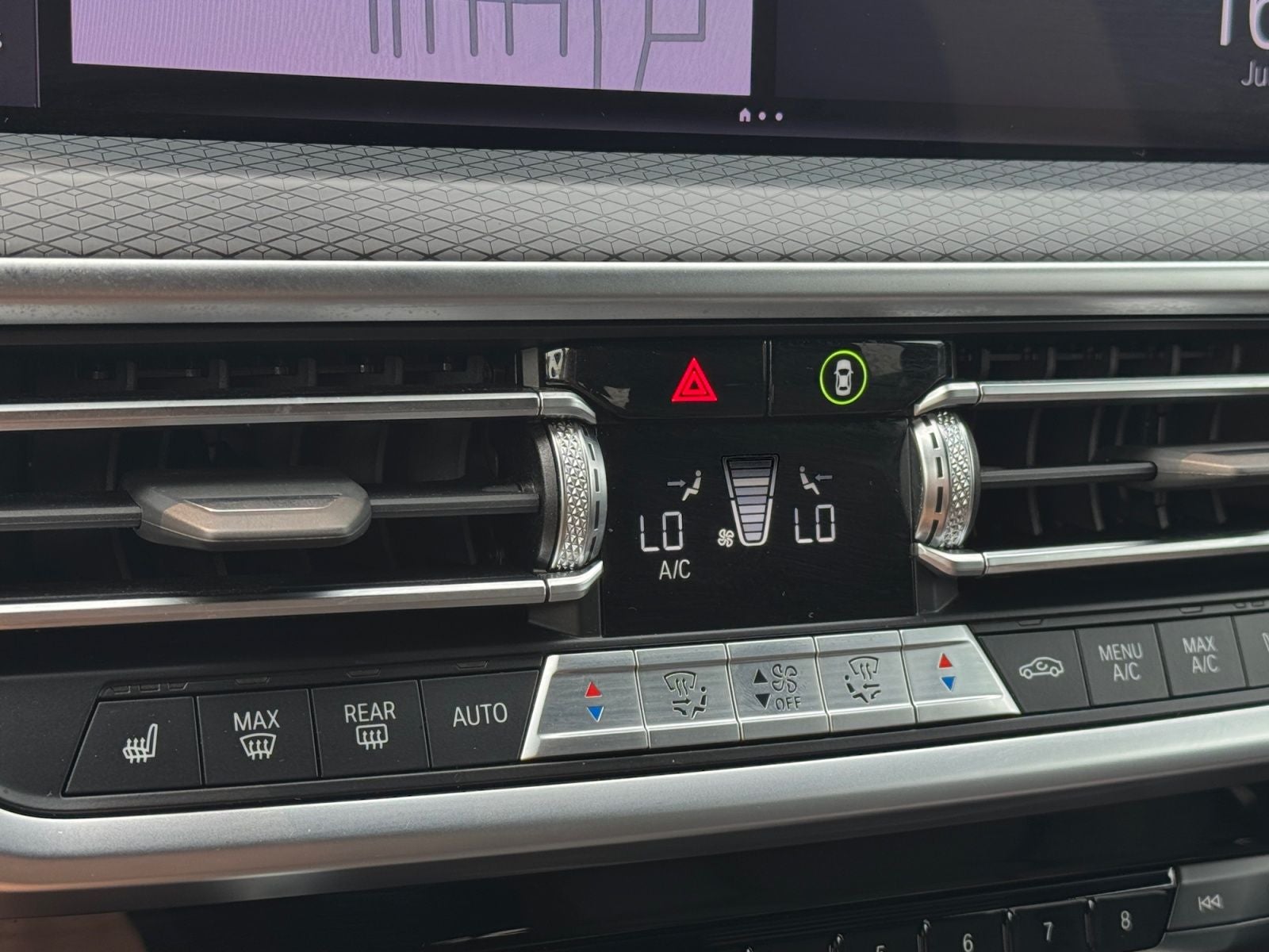 2023 BMW X3 M40i