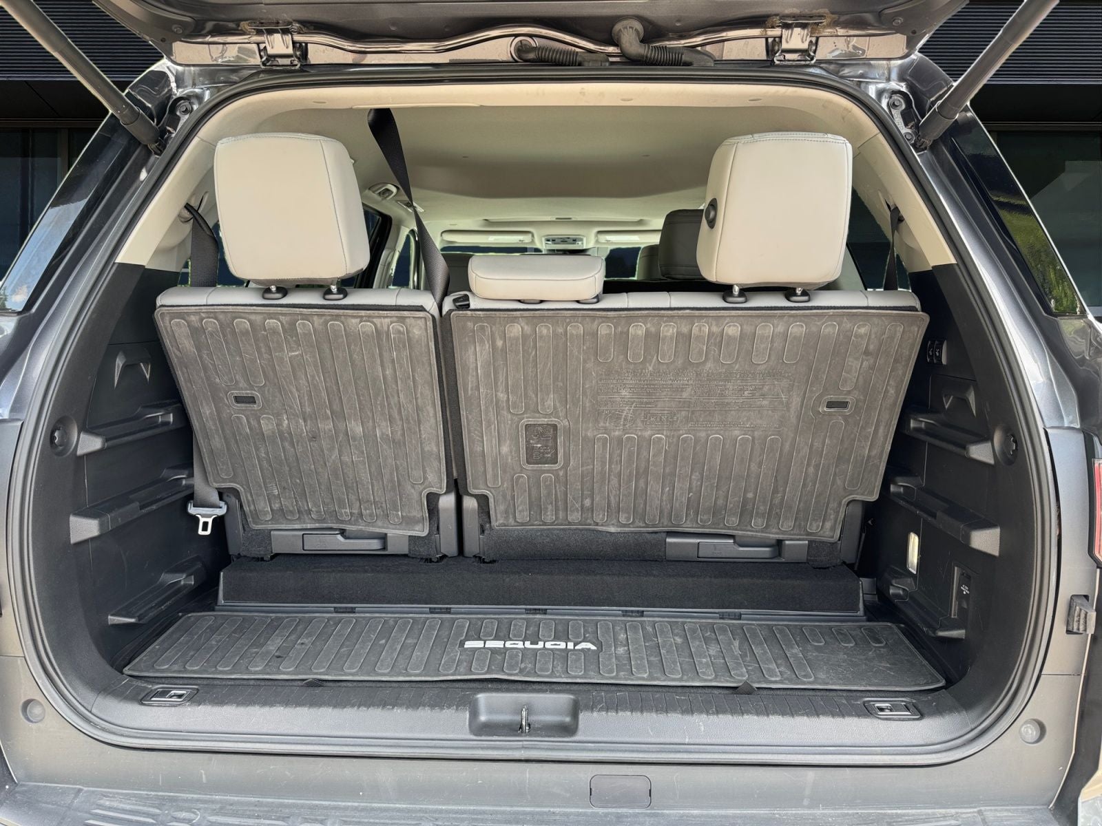 2023 Toyota Sequoia SR5
