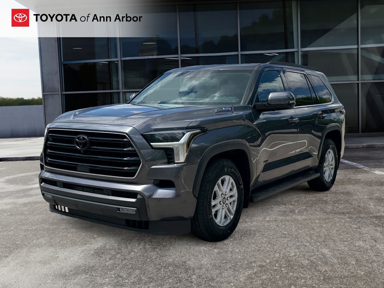 2023 Toyota Sequoia SR5