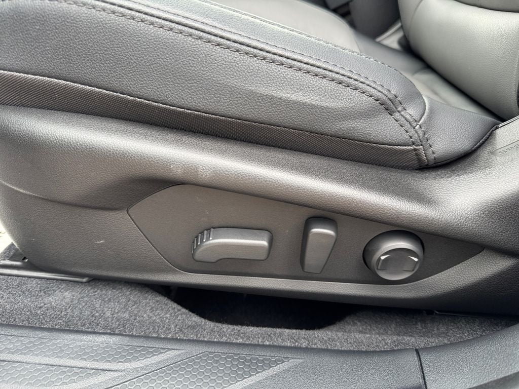2026 Subaru Outback Premium **LIFETIME POWERTRAIN**