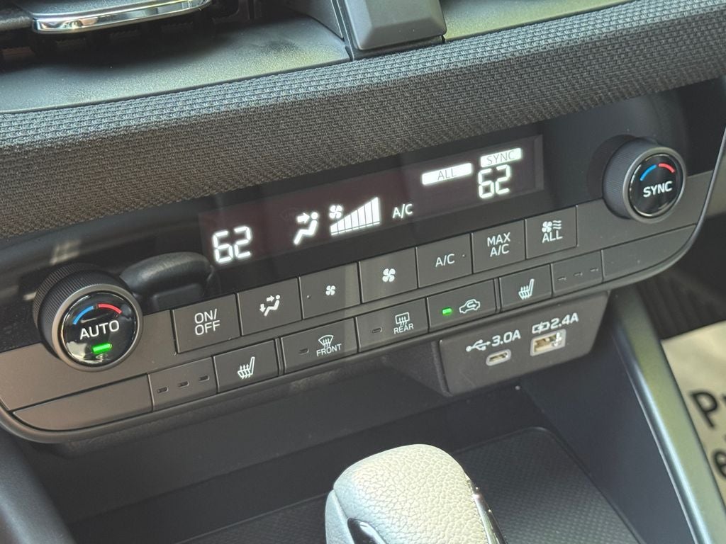 2026 Subaru Outback Premium **LIFETIME POWERTRAIN**