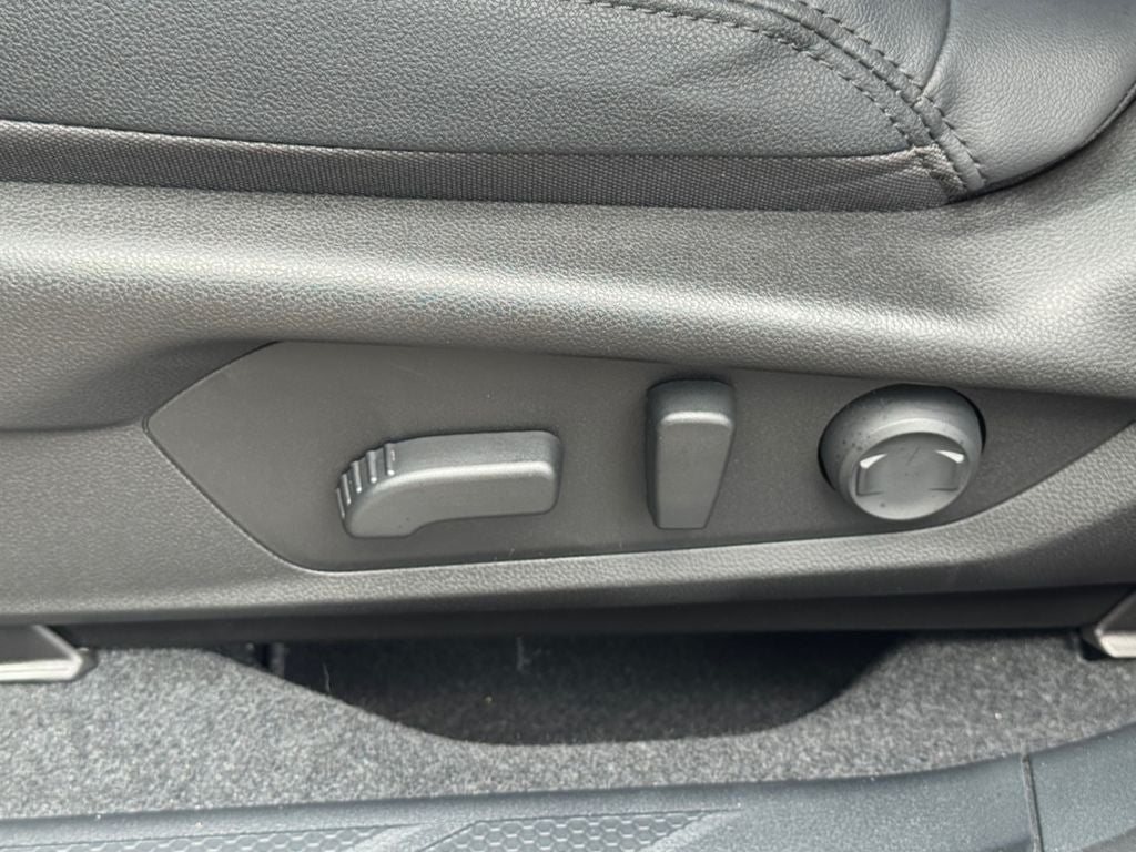 2026 Subaru Outback Premium **LIFETIME POWERTRAIN**