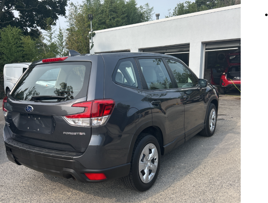 2023 Subaru Forester Base