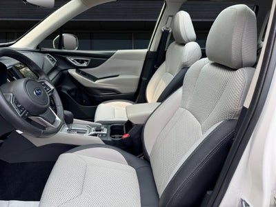 2024 Subaru Forester Premium **LIFETIME POWERTRAIN**