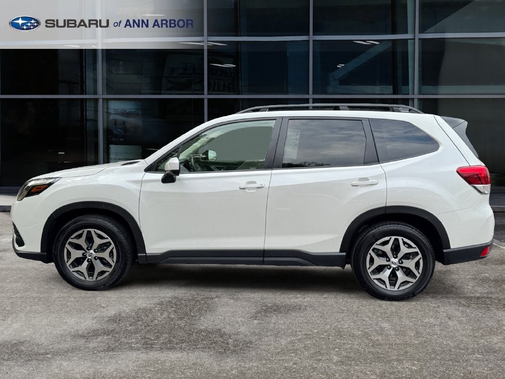 2024 Subaru Forester Premium **LIFETIME POWERTRAIN**