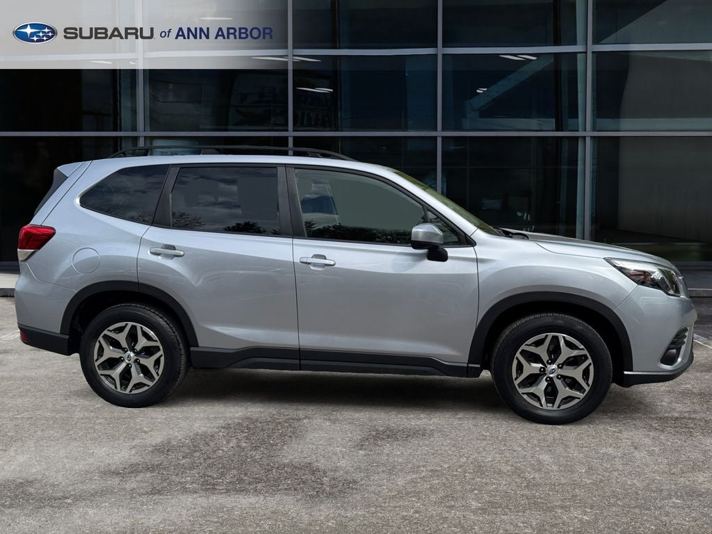 2023 Subaru Forester Premium *LIFETIME POWERTRAIN*