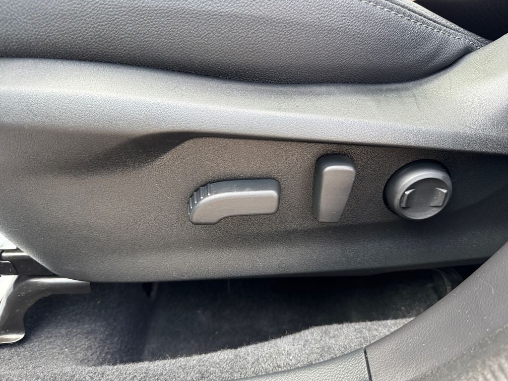 2024 Subaru Forester Premium **LIFETIME POWERTRAIN**