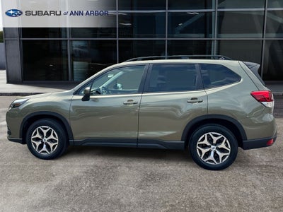 2024 Subaru Forester Premium **LIFETIME POWERTRAIN**