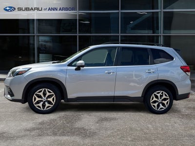 2024 Subaru Forester Premium **LIFETIME POWERTRAIN**