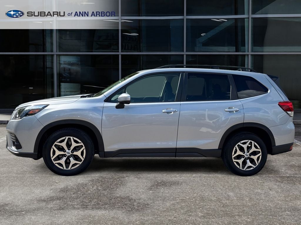 2024 Subaru Forester Premium **LIFETIME POWERTRAIN**