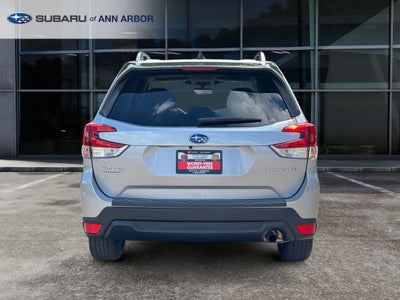 2024 Subaru Forester Premium **LIFETIME POWERTRAIN**