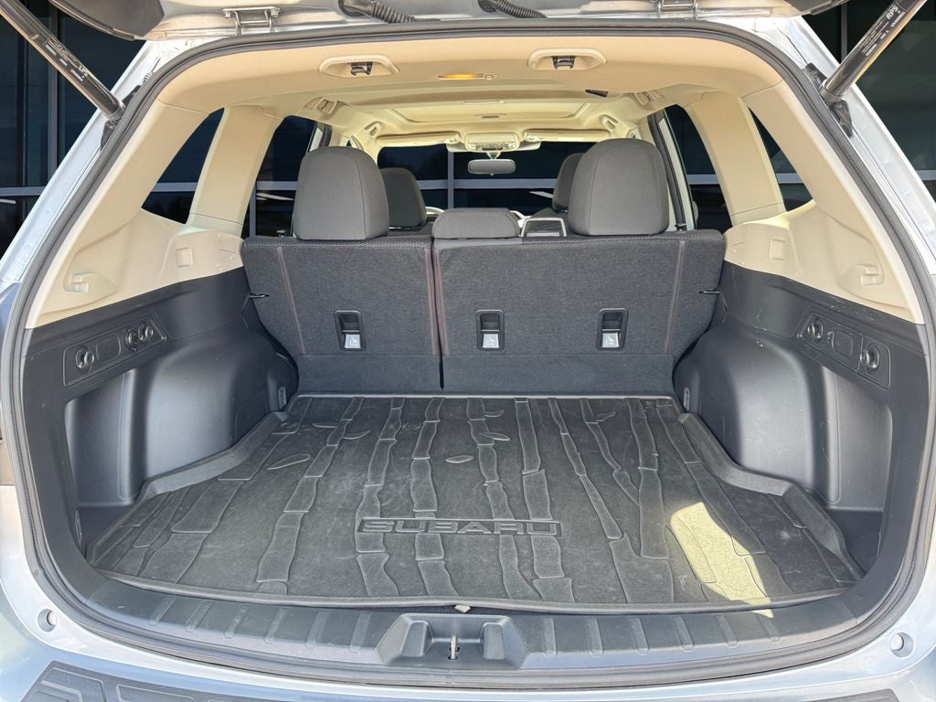 2024 Subaru Forester Premium **LIFETIME POWERTRAIN**