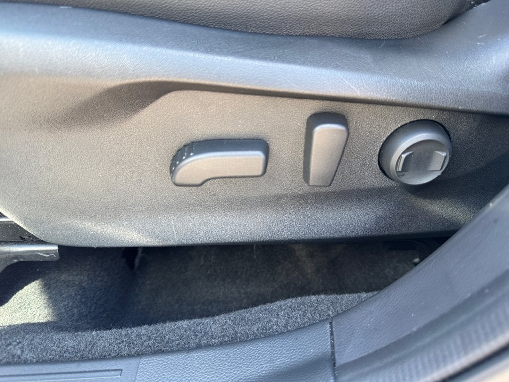 2024 Subaru Forester Premium **LIFETIME POWERTRAIN**