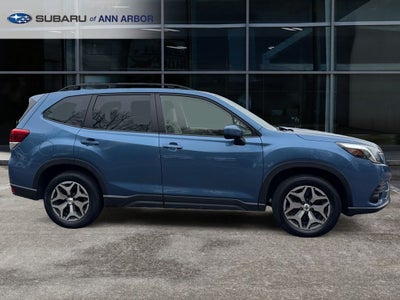 2023 Subaru Forester Premium *LIFETIME POWERTRAIN*