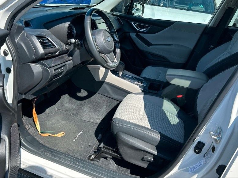 2023 Subaru Forester Premium *LIFETIME POWERTRAIN*