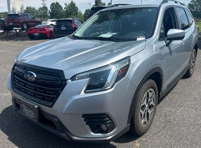 2023 Subaru Forester Premium