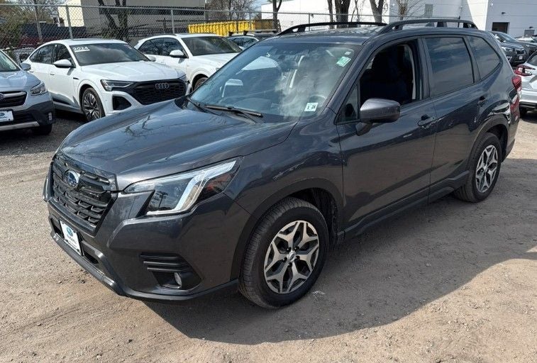 2023 Subaru Forester Premium *LIFETIME POWERTRAIN*