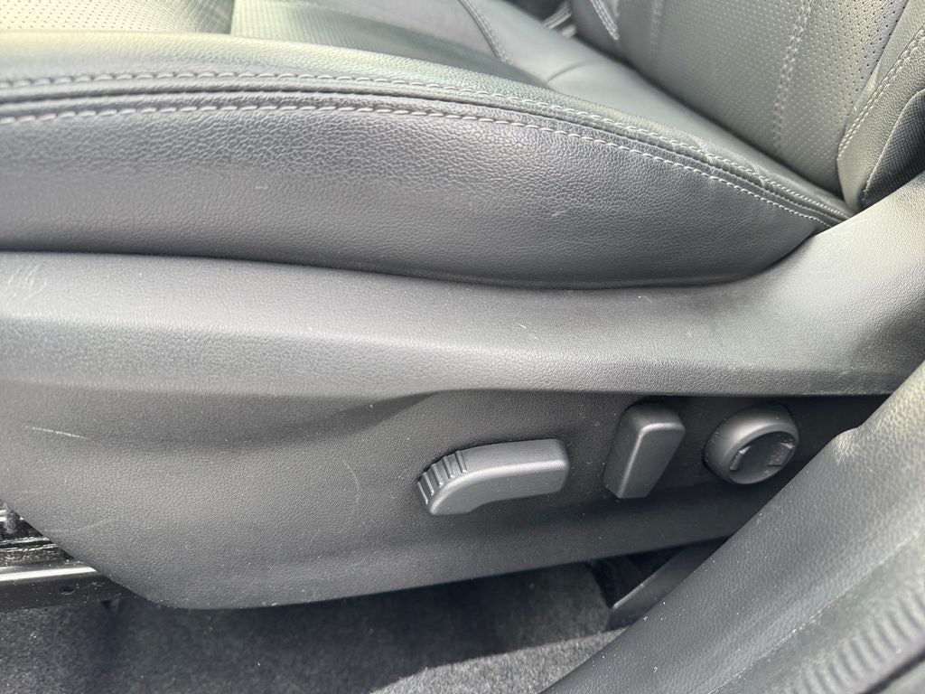 2024 Subaru Forester Limited *LIFETIME POWERTRAIN*